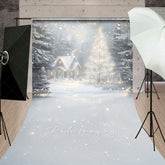 Aperturee - Aperturee Cozy Christmas Cottage Sweep Backdrop Painterly Winter Snow Scene Holiday Mini Session Photo Floor Drop
